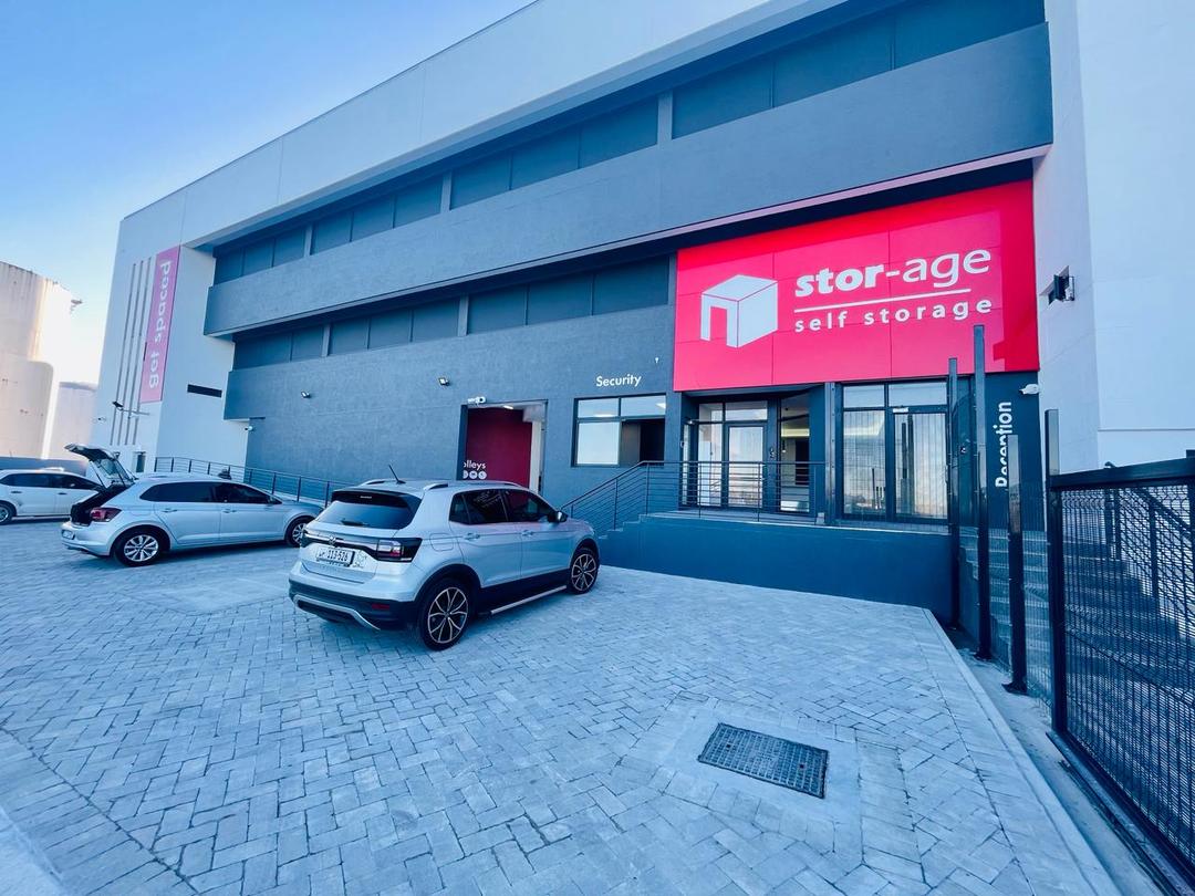 Paarden Eiland's self-storage facility 